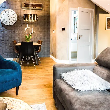 Norweska Dolina Family&pet-friendly 아파트호텔 스클라르스카포렘바