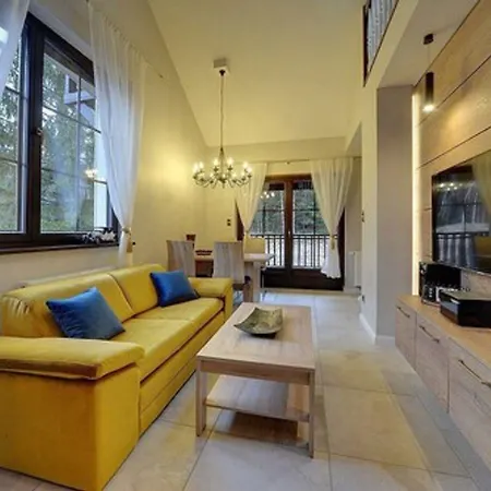 아파트호텔 Norweska Dolina Family&pet-friendly 스클라르스카포렘바